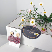 Load image into Gallery viewer, BLISS Box - Past Box - FLOURISH