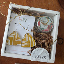 Load image into Gallery viewer, Earring Dangles & Lip balm gift box (assorted)