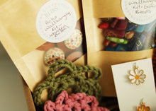 Load image into Gallery viewer, Boho Wall-hanging Kit