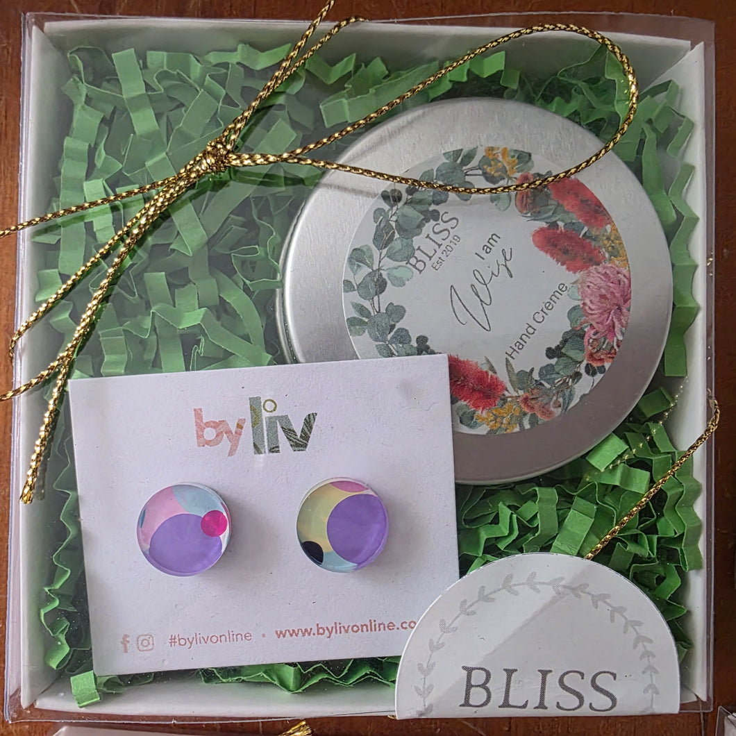 Earring Studs & Hand Crème gift box (assorted)