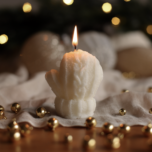 christmas candle, mitten