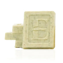 Load image into Gallery viewer, White Chocolate with Finger Lime &amp; Lemon Myrtle
