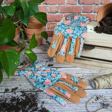 Load image into Gallery viewer, William Morris, gardening gloves
